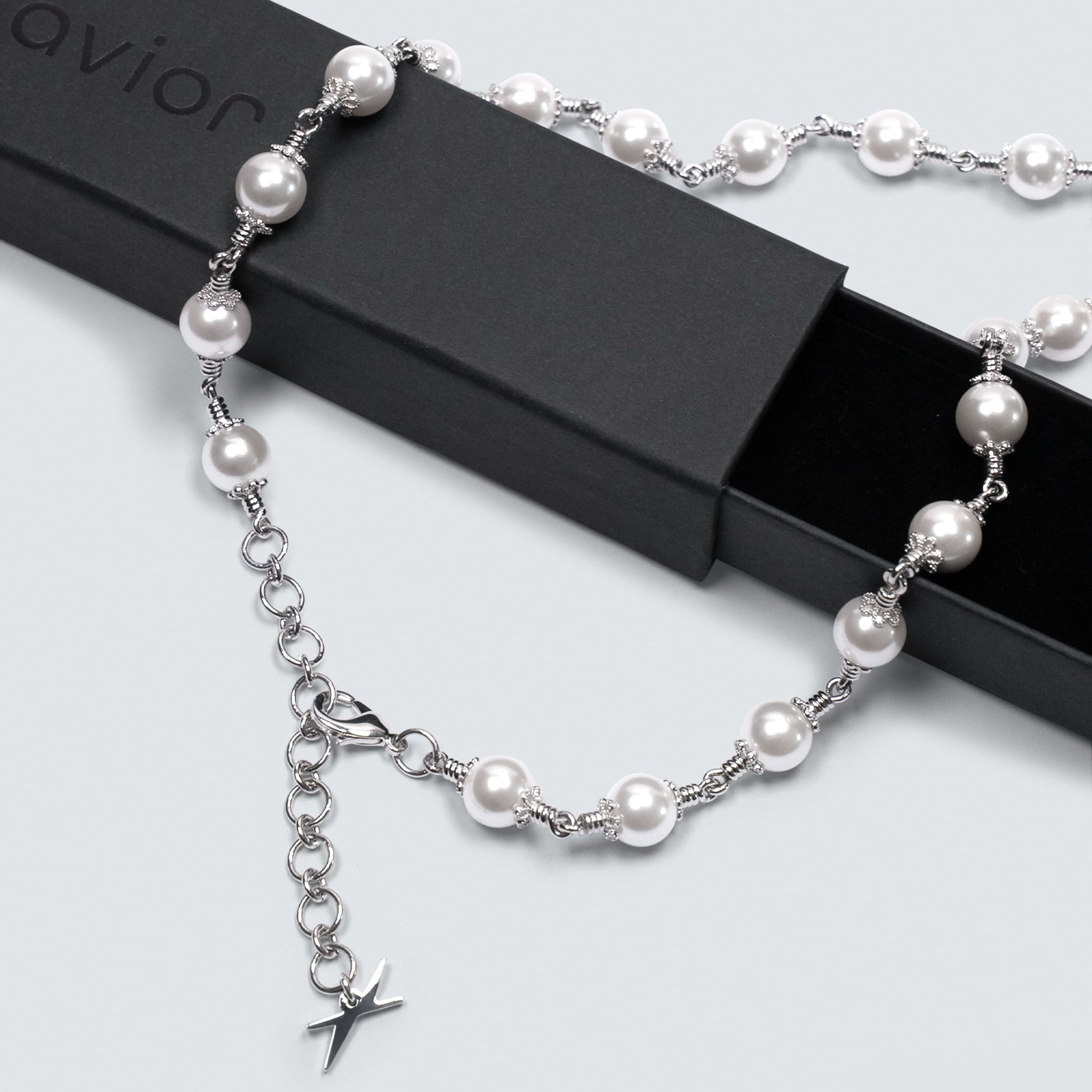 Collar Rosario Blanco